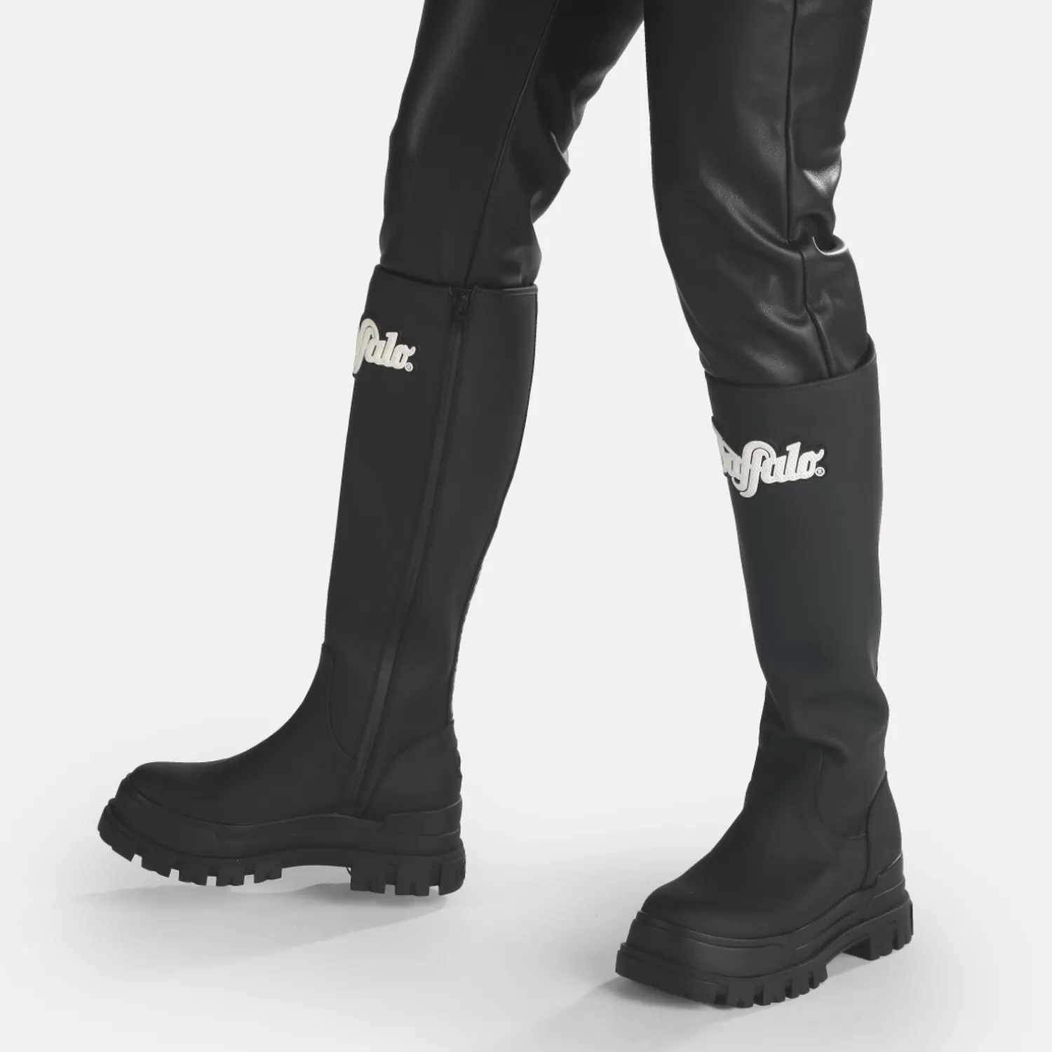 BUFFALO Aspha Rain Hi Bottes Plates Veganes Noir Hot